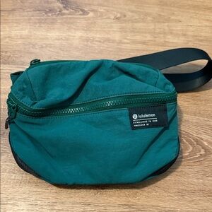 lululemon athletica Green belt bag